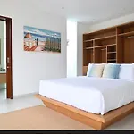 T Villa