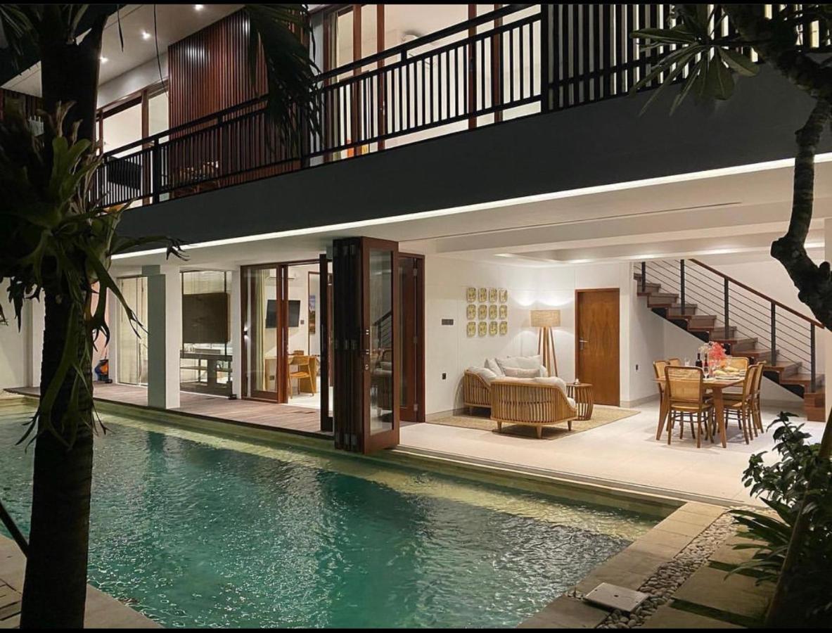 Villa T Seminyak (Bali)